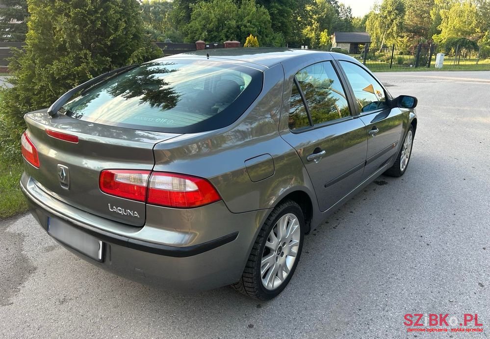 2002' Renault Laguna photo #2