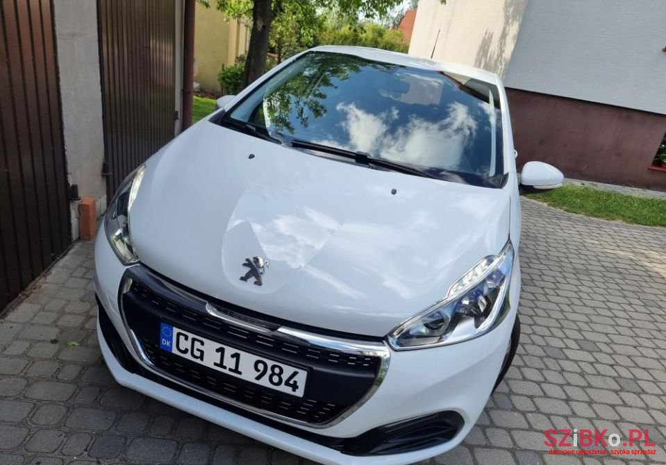 2019' Peugeot 208 photo #5
