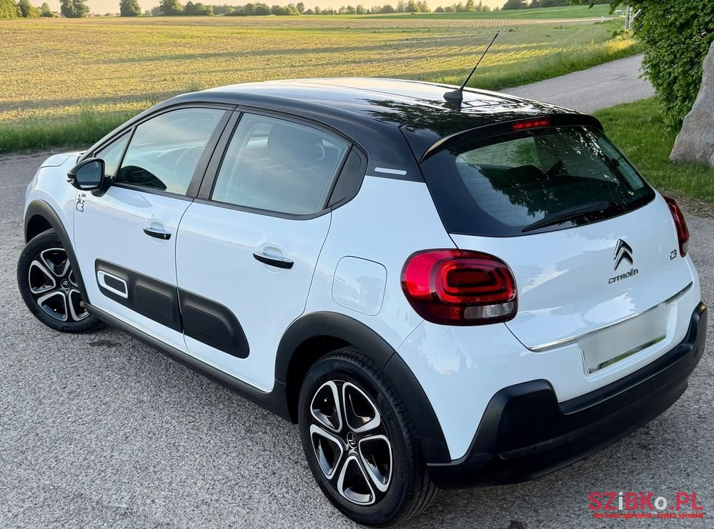 2022' Citroen C3 1.2 Puretech Shine photo #6