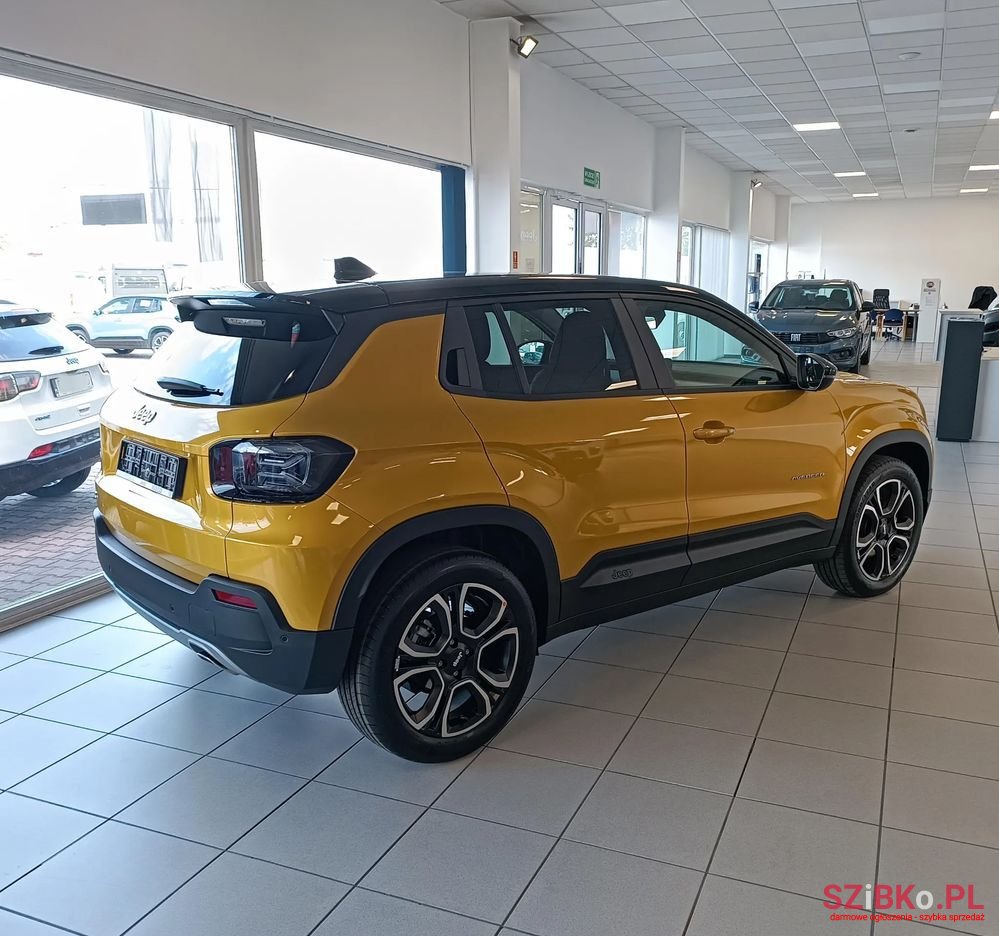 2024' Jeep Avenger photo #4