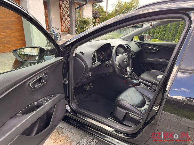 2014' SEAT Leon photo #6