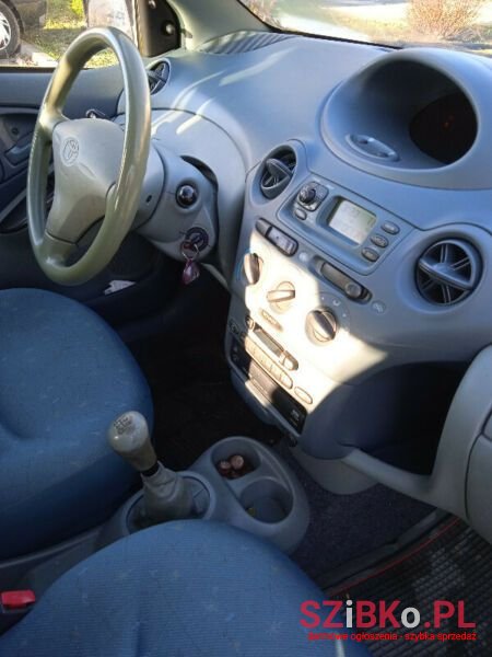 1999' Toyota Yaris photo #2
