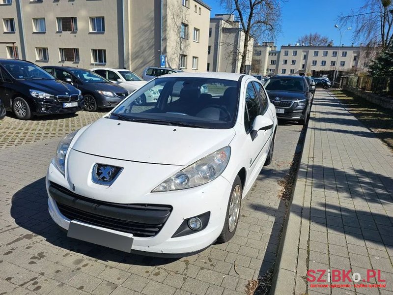 2012' Peugeot 207 photo #1