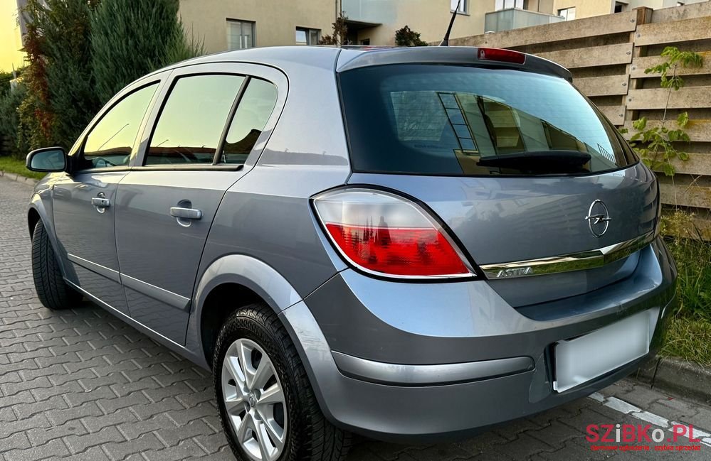 2006' Opel Astra 1.4 Njoy photo #3