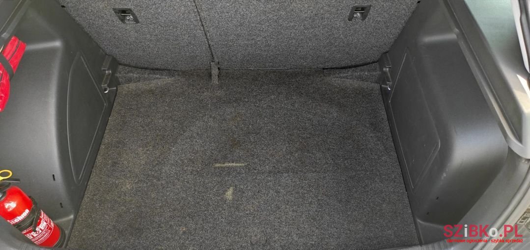 2014' Skoda Rapid photo #6