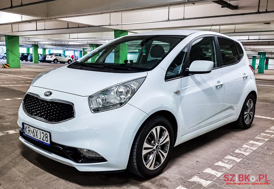2015' Kia Venga photo #2