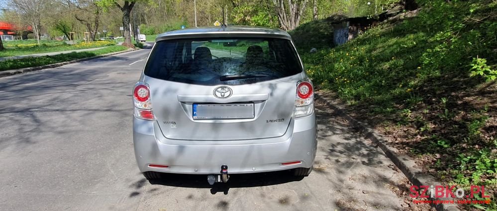 2012' Toyota Verso photo #4