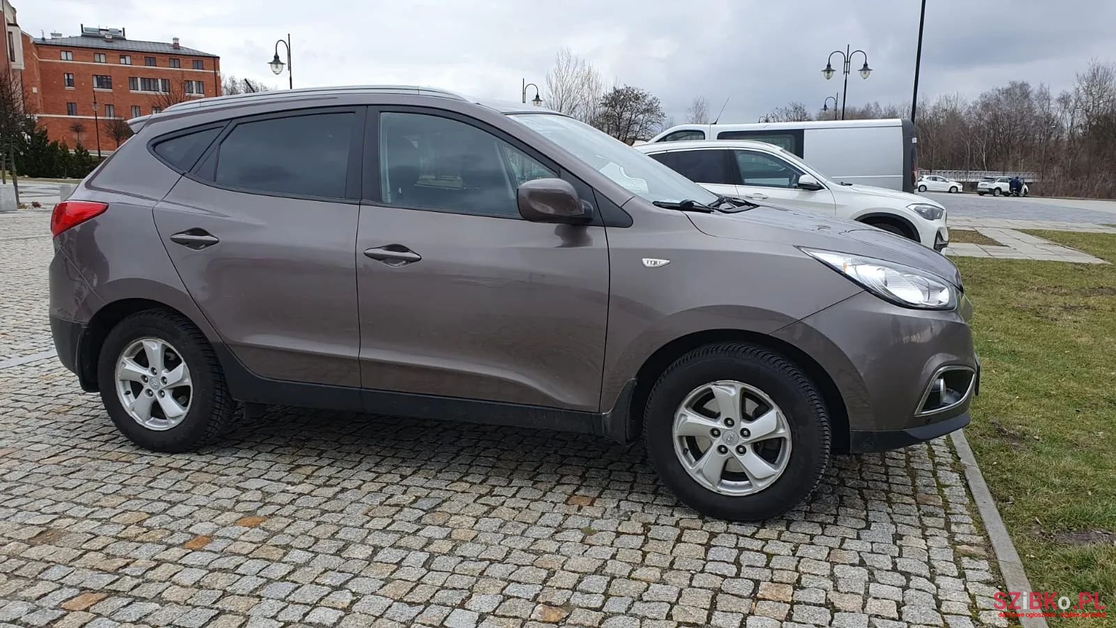 2012' Hyundai ix35 photo #1