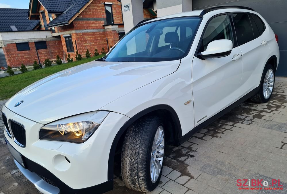 2009' BMW X1 Sdrive20D photo #5