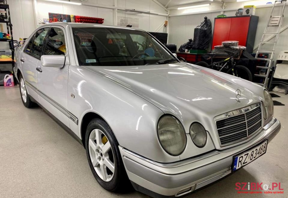 1997' Mercedes-Benz Klasa E photo #3