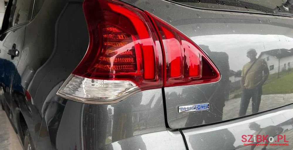 2016' Peugeot 3008 photo #5