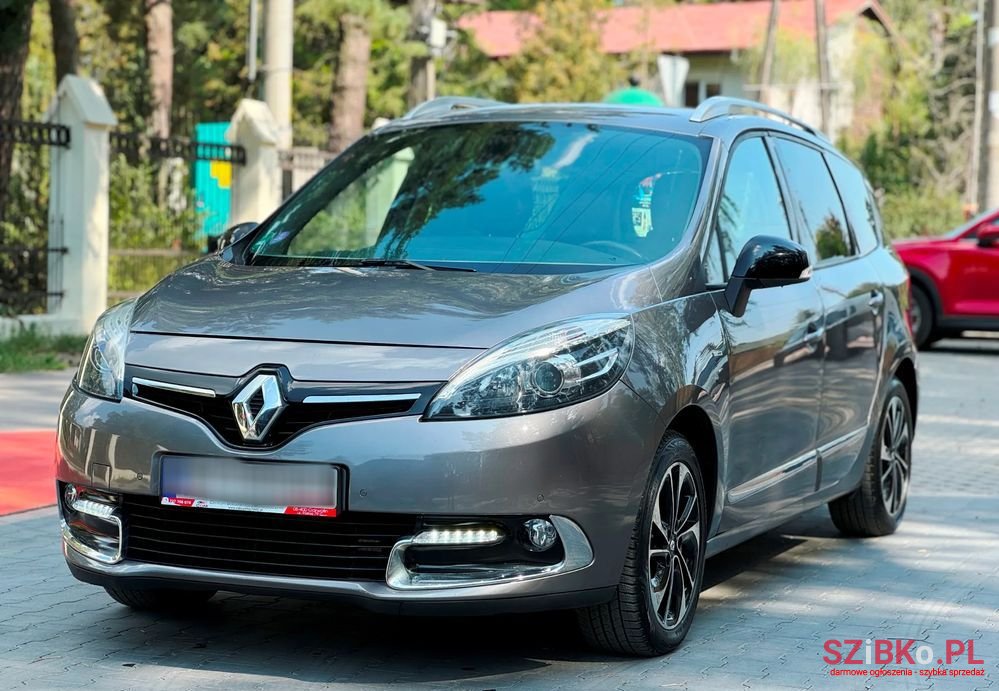 2014' Renault Grand Scenic photo #2