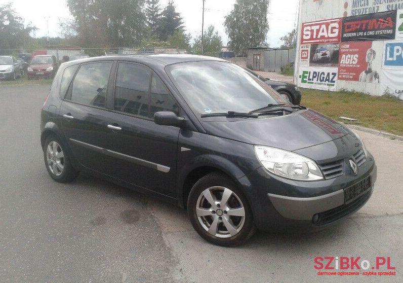 2006' Renault Scenic photo #1