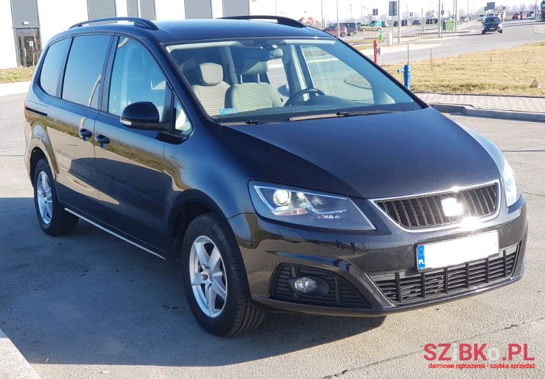 2011' SEAT Alhambra photo #4