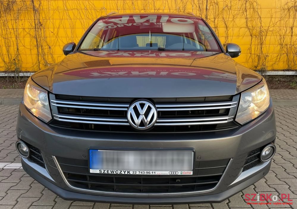 2013' Volkswagen Tiguan photo #2