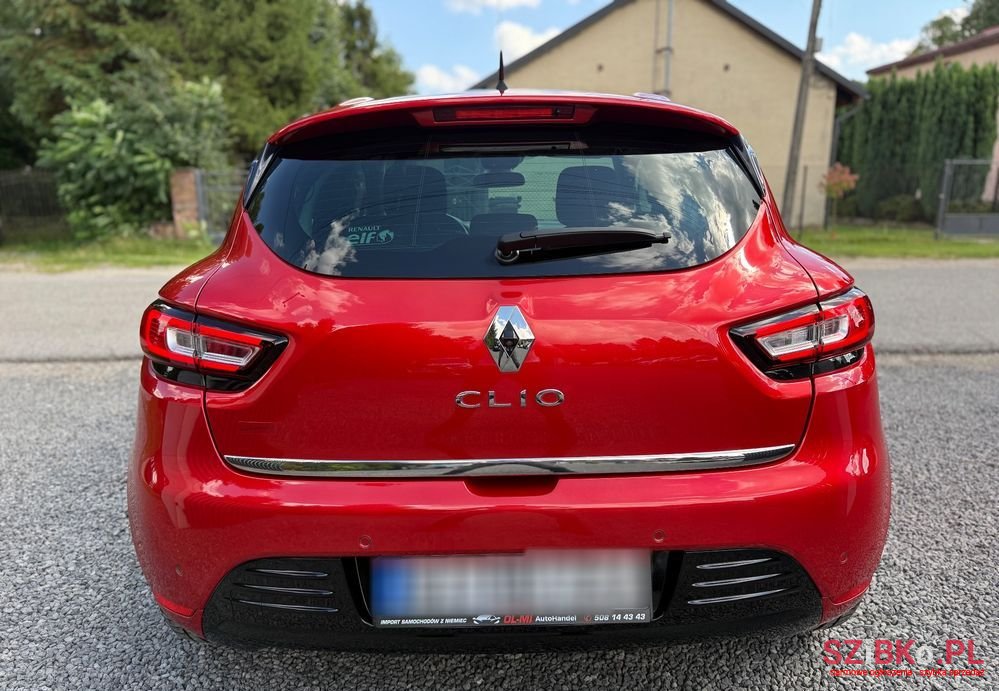 2019' Renault Clio photo #6
