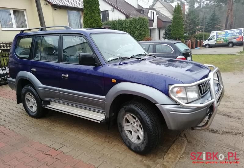 1999' Toyota Land Cruiser photo #2