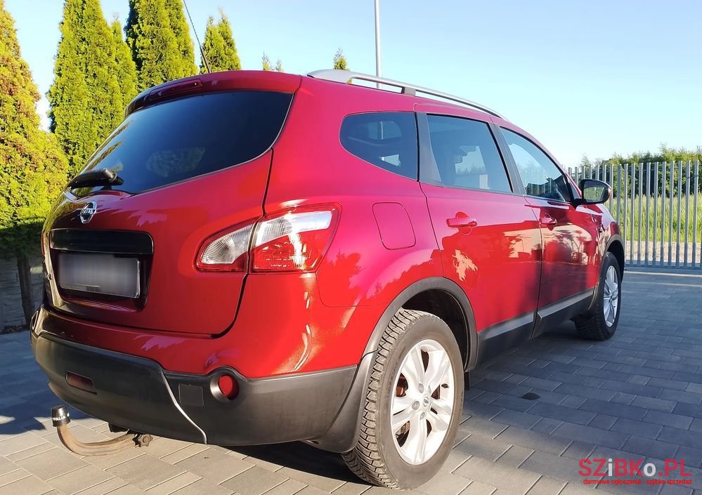 2010' Nissan Qashqai+2 photo #6