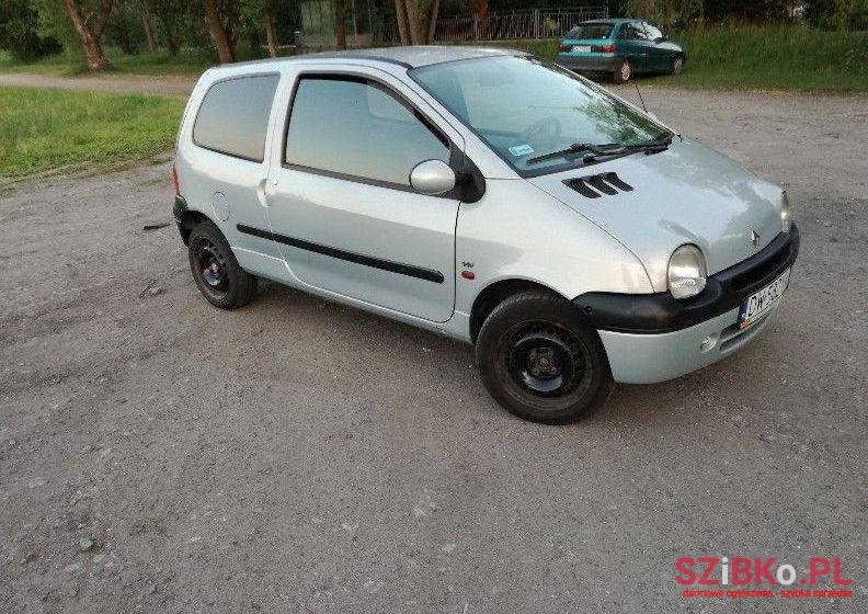 2002' Renault Twingo photo #1