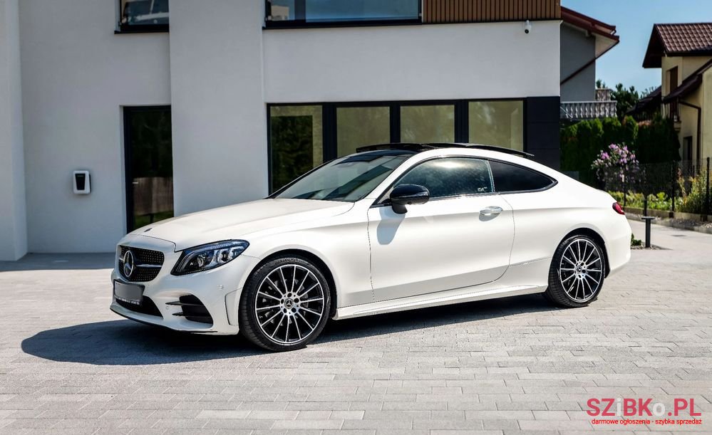 2021' Mercedes-Benz C-Class 200 photo #4