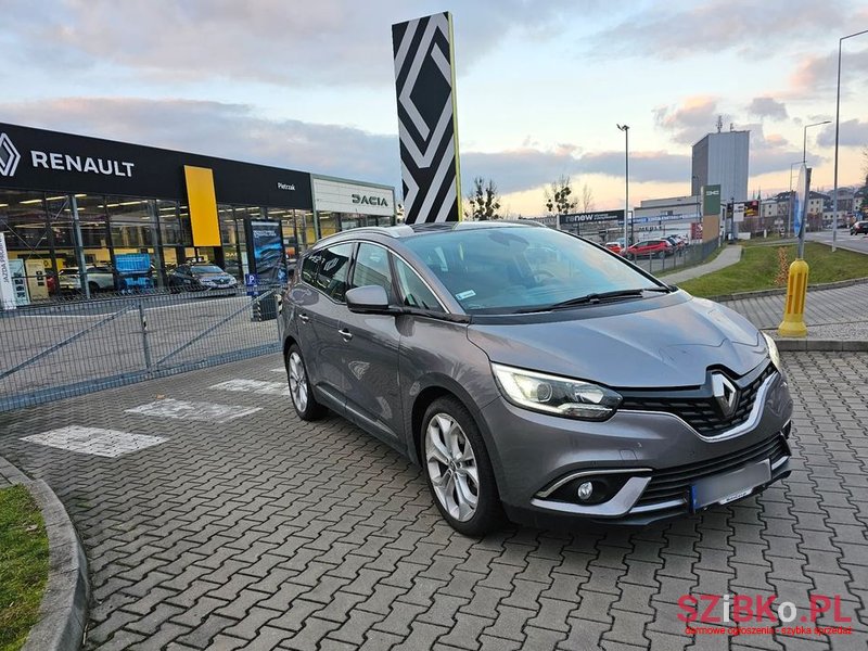 2017' Renault Scenic photo #3