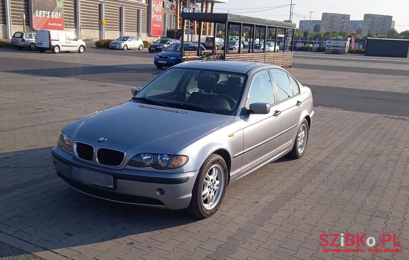 2004' BMW 3 Series 316I photo #1