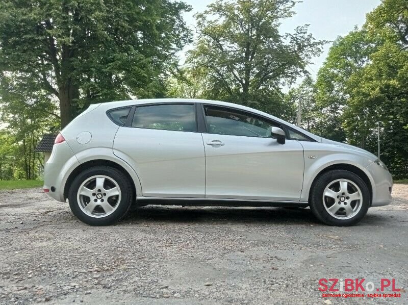 2006' SEAT Leon photo #5