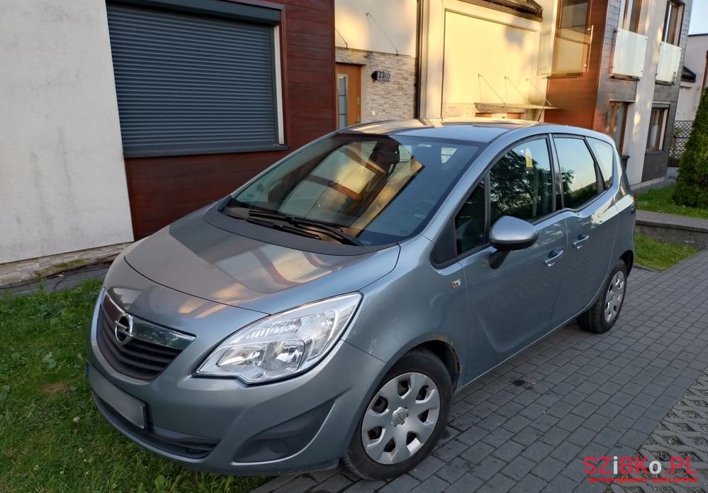 2010' Opel Meriva photo #2