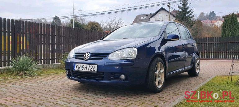 2005' Volkswagen Golf photo #1