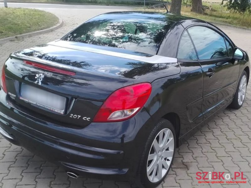 2009' Peugeot 207 1.6 Hdi Premium photo #6