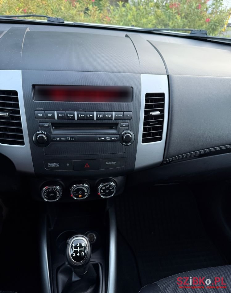 2012' Mitsubishi Outlander 2.0 Intense + 2Wd Eu5 photo #6