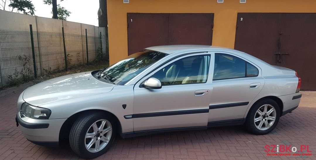 2001' Volvo S60 photo #4