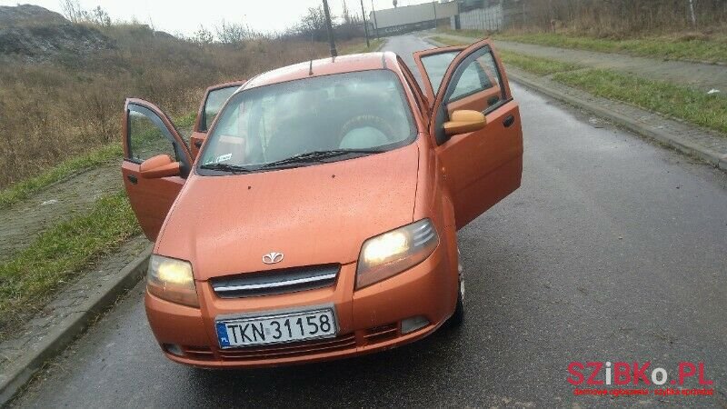 2004' Daewoo Kalos photo #2