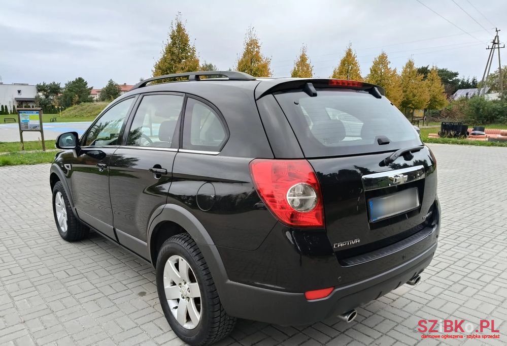 2012' Chevrolet Captiva photo #4