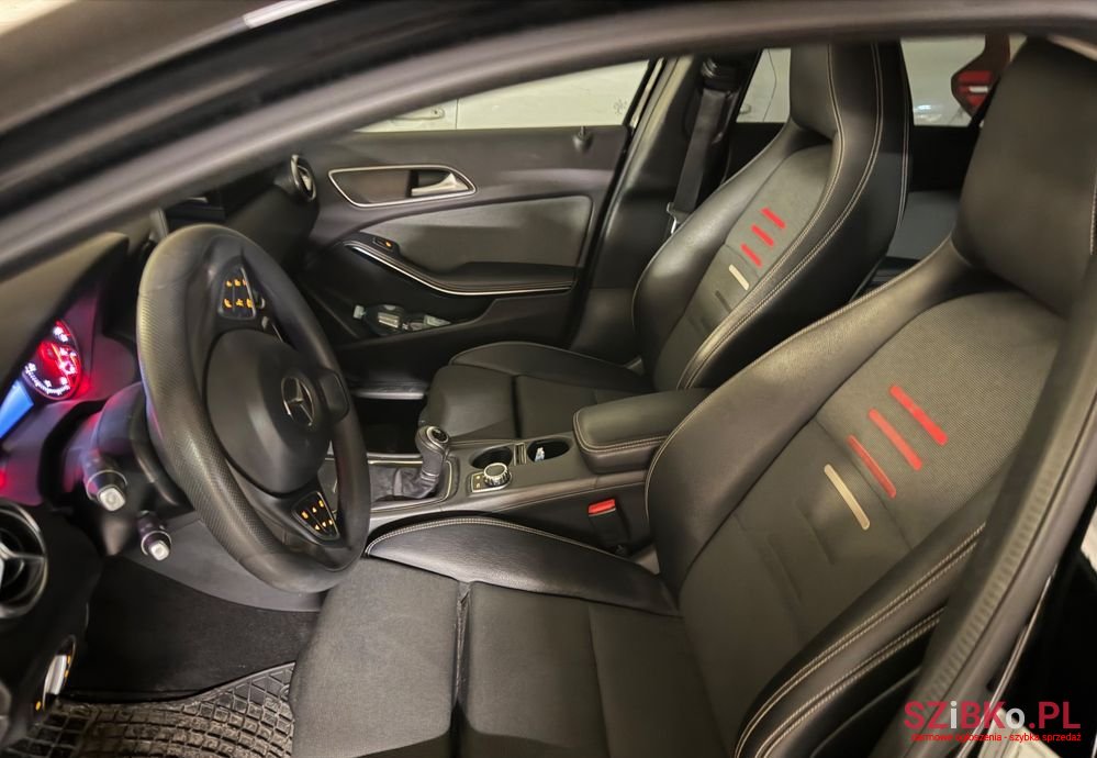 2018' Mercedes-Benz A-Class 160 D photo #3