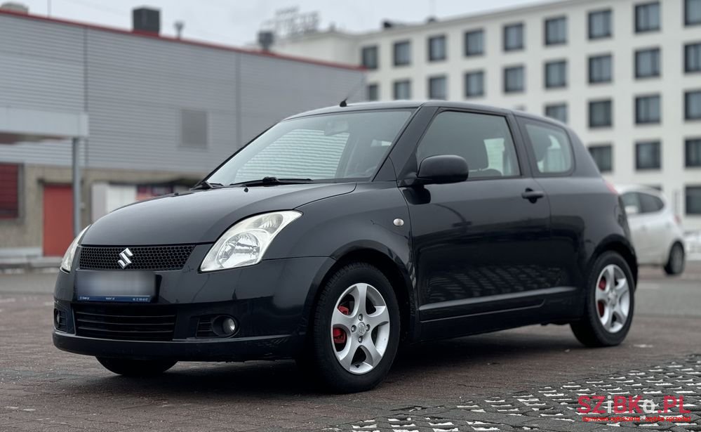 2007' Suzuki Swift photo #2