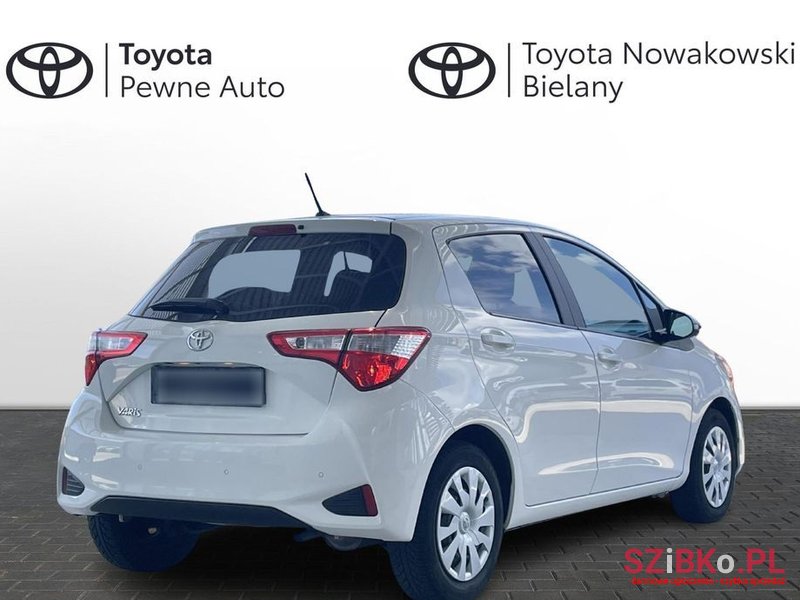 2018' Toyota Yaris photo #5