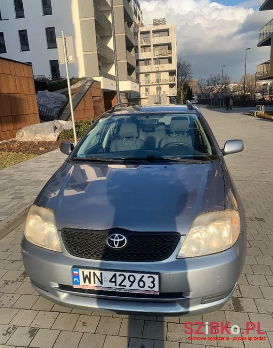 2004' Toyota Corolla photo #1