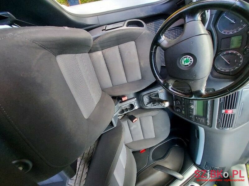 2008' Skoda Octavia photo #2