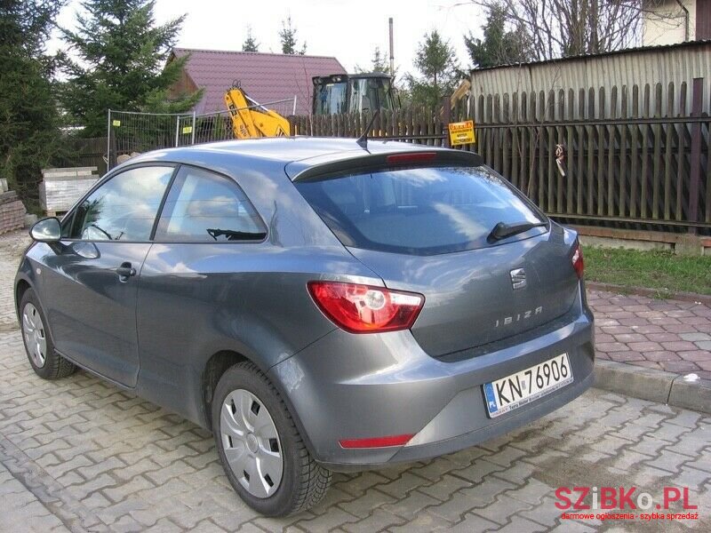 2014' SEAT Ibiza photo #1