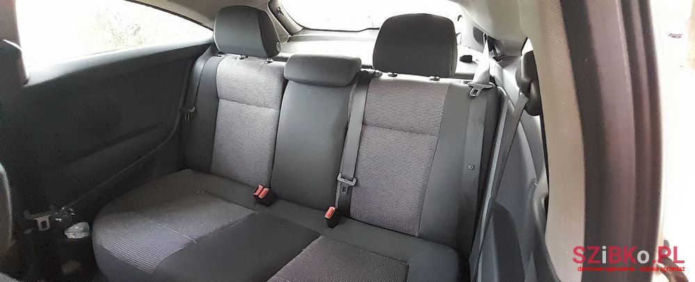 2006' Opel Astra photo #6