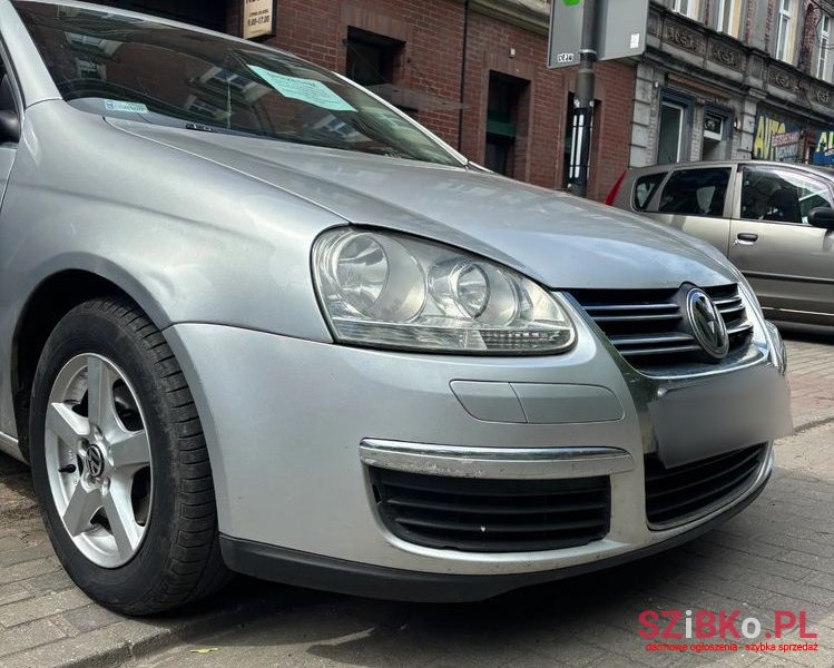 2007' Volkswagen Golf V 1.9 Tdi Trendline photo #1