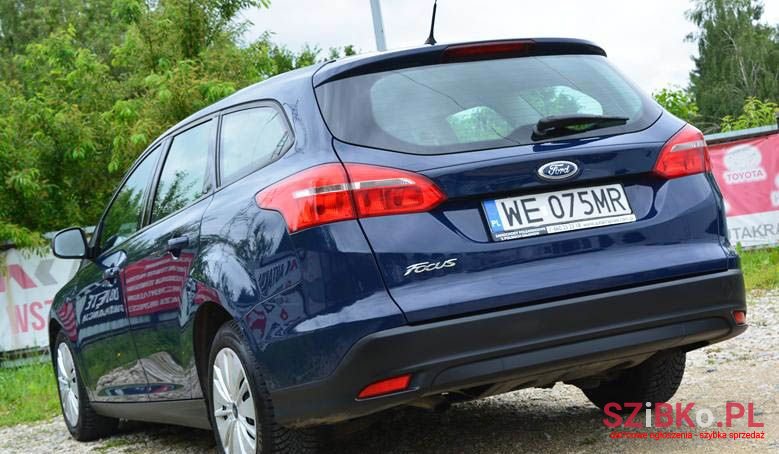 2016' Ford Focus photo #5