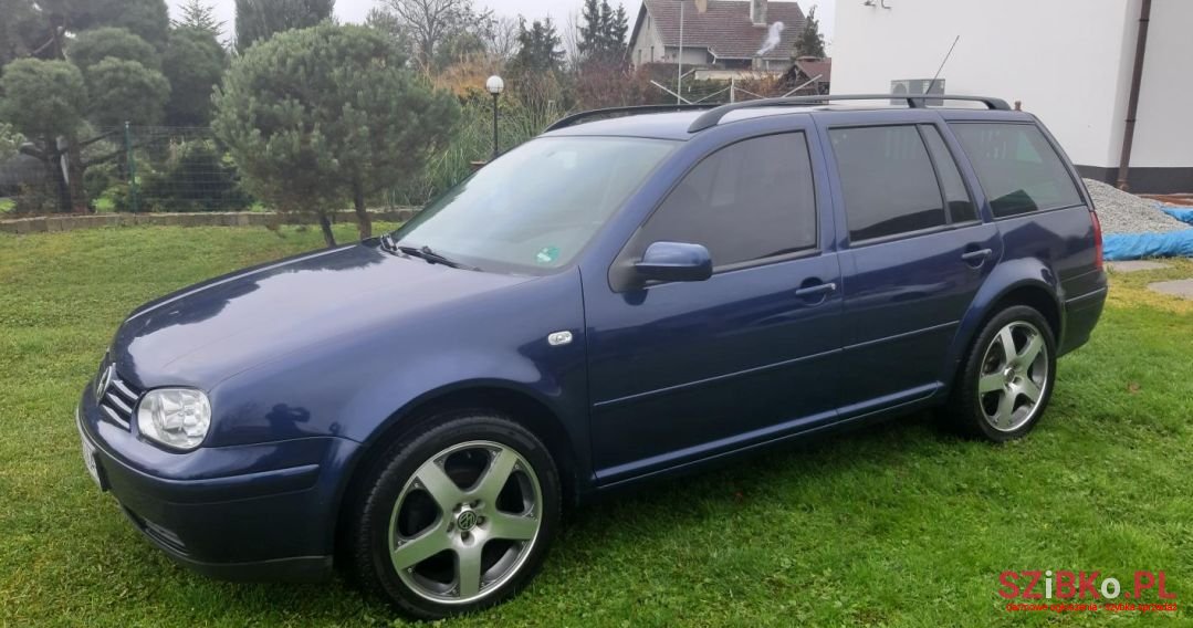 2006' Volkswagen Golf photo #3