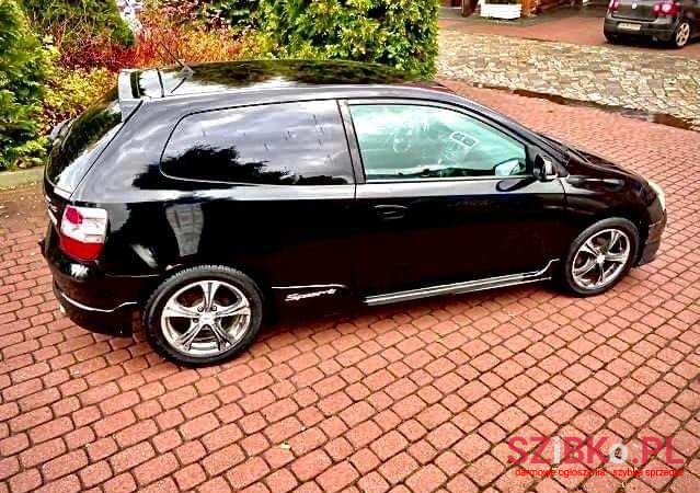 2005' Honda Civic Sport photo #2