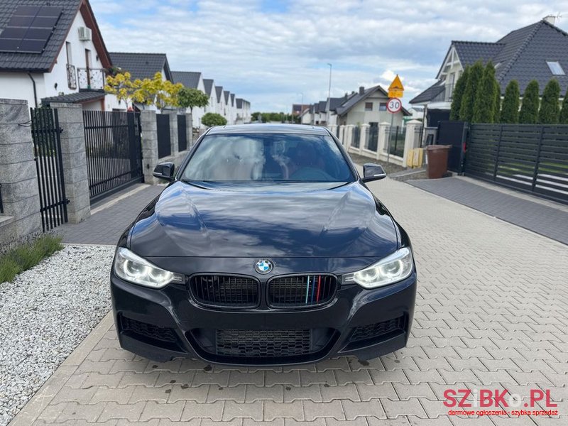 2014' BMW 3 Series 335I photo #5