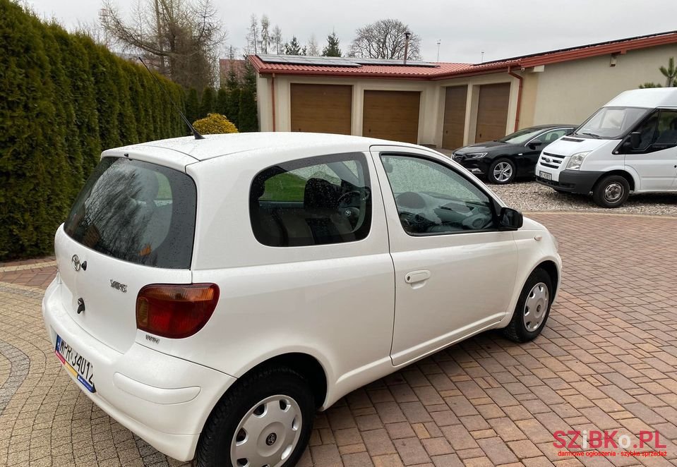 2003' Toyota Yaris photo #5