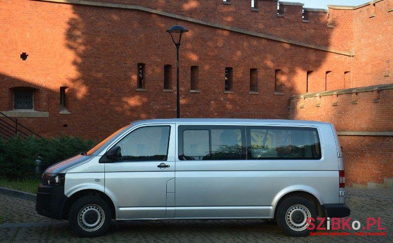 2013' Volkswagen T5 photo #2