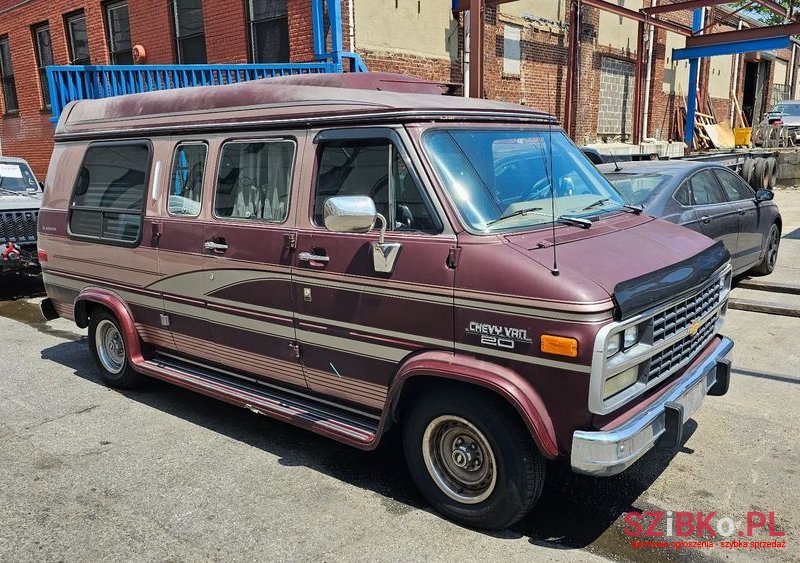 1992' Chevrolet G20 Gladiator photo #1