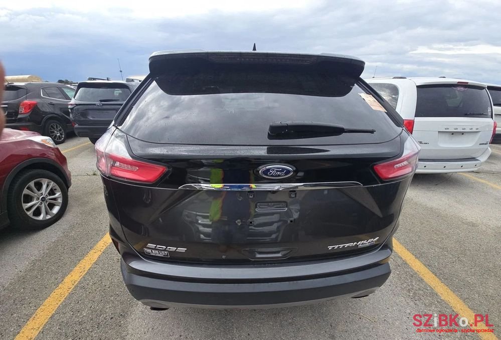 2020' Ford Edge photo #5